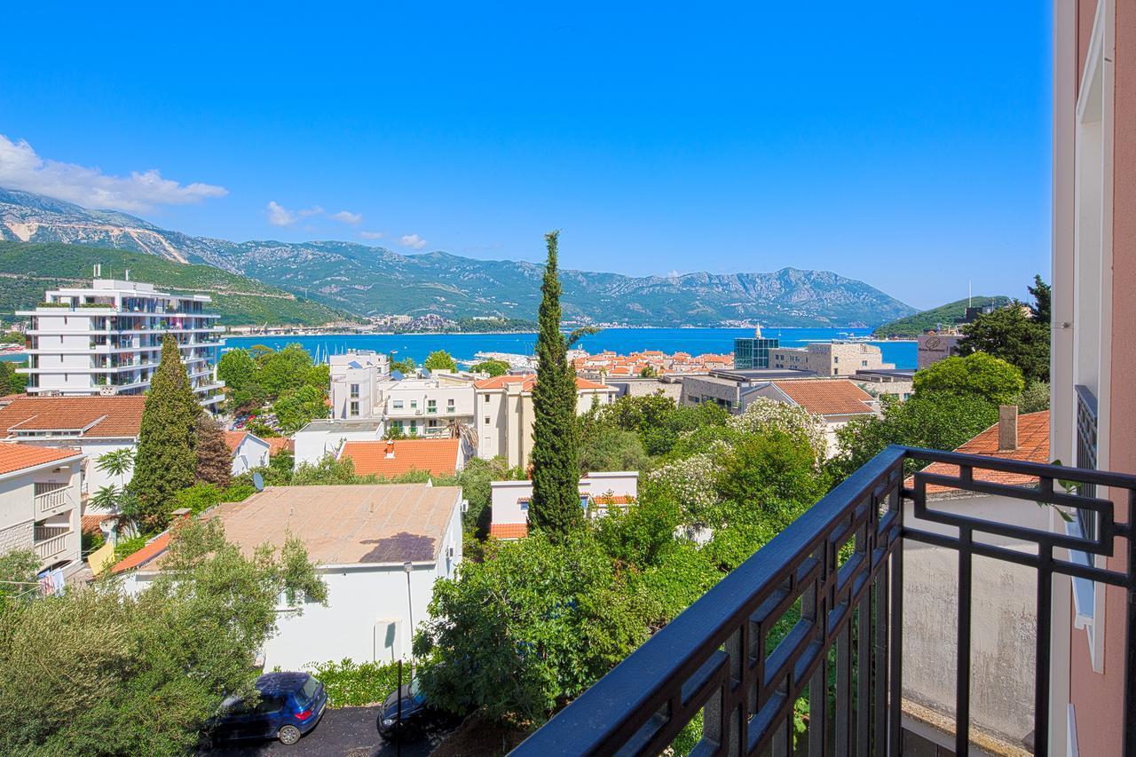 Chiron Apartments Budva Kültér fotó