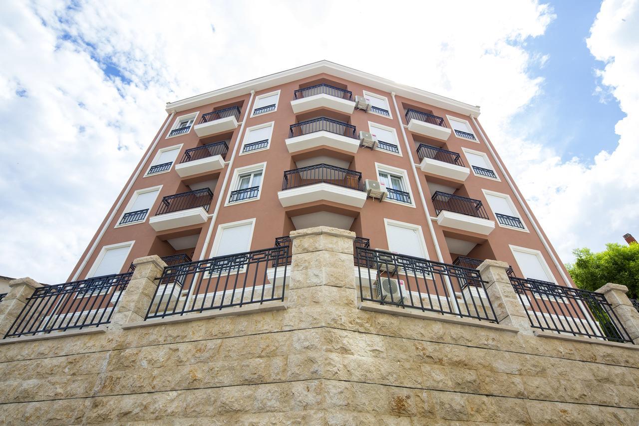 Chiron Apartments Budva Kültér fotó
